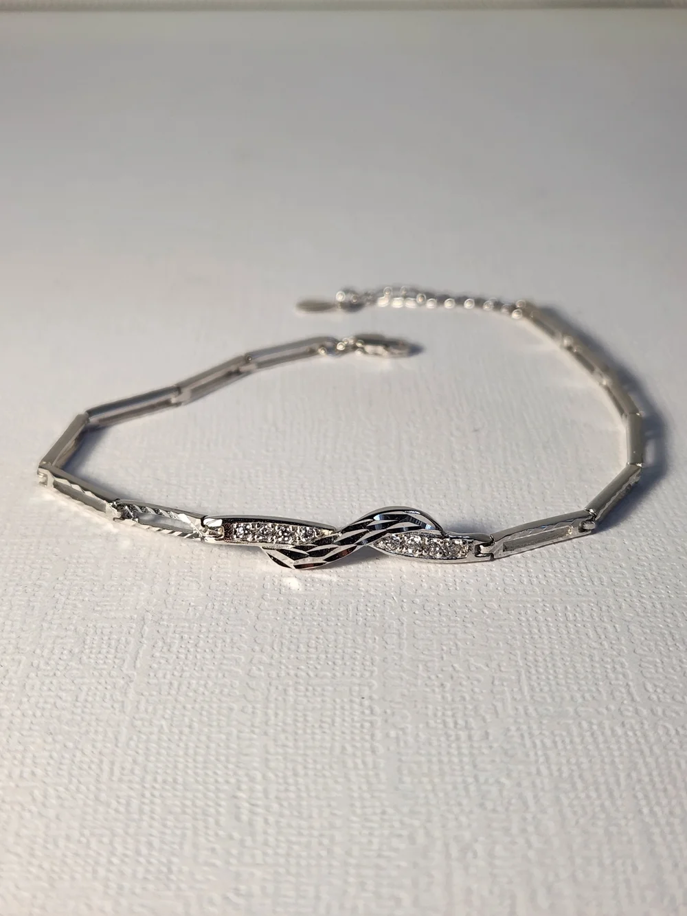 Genuine Diamond Accents Infinity Bracelet 7” 925 90s Tennis Bracelet VTG - Picture 2 of 10